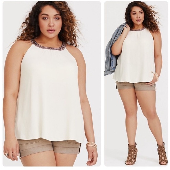 Torrid Blouse Ivory High Neck Crepe Sleeveless Tank Embroidered Modern Sz 2 NWT - Picture 1 of 6